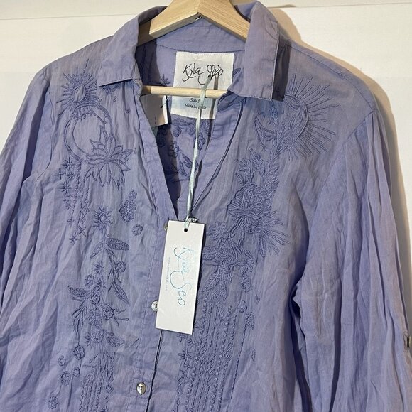 Kyla Seo Anthropologie Blouse Shirt Top Embroidered Small Purple Floral V Neck - Picture 10 of 12